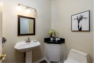 15540 SW Baker Ln, Portland, OR 97224 - Photo 17