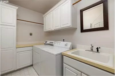 15540 SW Baker Ln, Portland, OR 97224 - Photo 35