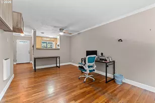 9333 N Lombard St, Portland, OR 97203 - Photo 9