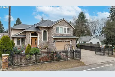 4107 NE 105th Ave, Portland, OR 97220 - Photo 3