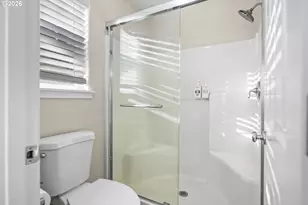 490 NE 64th Way, Hillsboro, OR 97124 - Photo 43