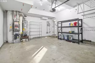 490 NE 64th Way, Hillsboro, OR 97124 - Photo 25