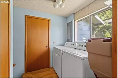 212 S Water St, Weston, OR 97886 - Photo 17