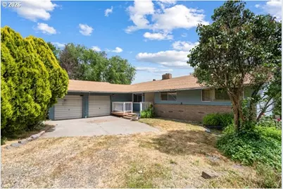 212 S Water St, Weston, OR 97886 - Photo 1