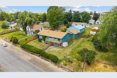 212 S Water St, Weston, OR 97886 - Photo 5