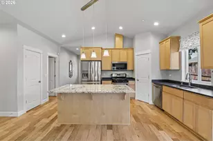 640 SE Sumner St, Camas, WA 98607 - Photo 9