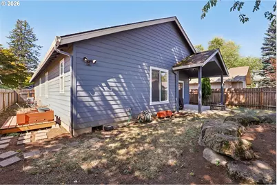 640 SE Sumner St, Camas, WA 98607 - Photo 29