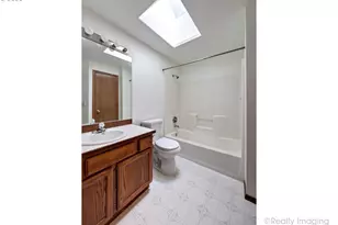 254 SW Nancy Cir, Gresham, OR 97030 - Photo 23