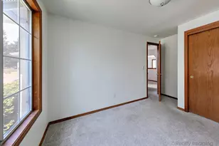 254 SW Nancy Cir, Gresham, OR 97030 - Photo 21
