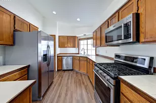 254 SW Nancy Cir, Gresham, OR 97030 - Photo 13