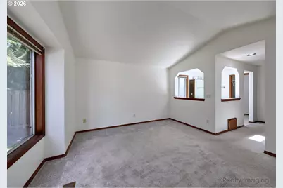 254 SW Nancy Cir, Gresham, OR 97030 - Photo 17