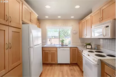16700 SW Matador Ln, King City, OR 97224 - Photo 7