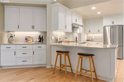 2380 W 28th Ave, Eugene, OR 97405 - Photo 15