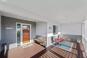 2669 Cedar Loop Dr, Bandon, OR 97411 - Photo 5