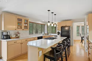 18004 Tan Oak Ln, Bend, OR 97707 - Photo 11