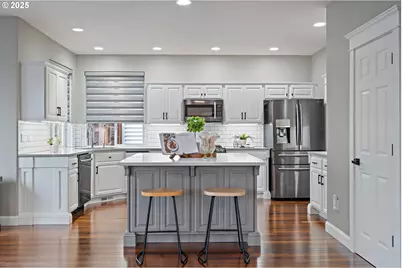 15541 SW 144th Ter, Portland, OR 97224 - Photo 3