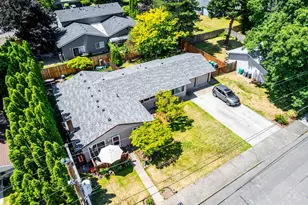 805 SE Rene Ave, Gresham, OR 97080 - Photo 29