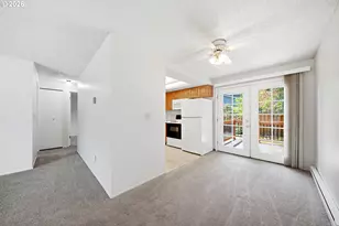 805 SE Rene Ave, Gresham, OR 97080 - Photo 11