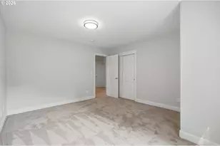 19477 View Dr, West Linn, OR 97068 - Photo 29