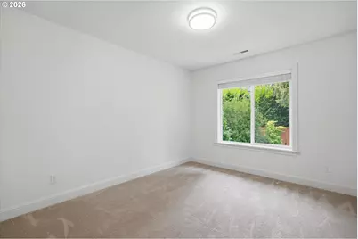 19477 View Dr, West Linn, OR 97068 - Photo 27