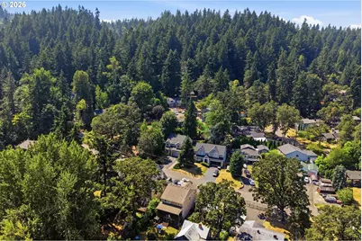 19477 View Dr, West Linn, OR 97068 - Photo 41