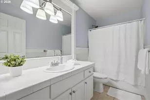 19477 View Dr, West Linn, OR 97068 - Photo 31