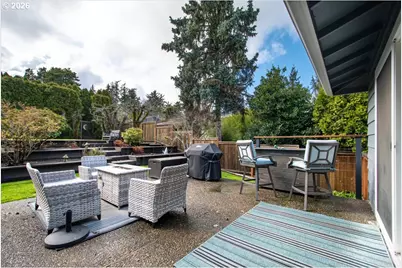 10339 SW 40th Ave, Portland, OR 97219 - Photo 29