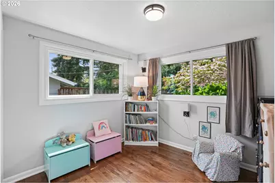 731 SE 143rd Ave, Portland, OR 97233 - Photo 21