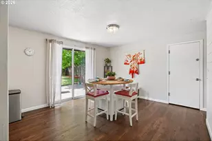 731 SE 143rd Ave, Portland, OR 97233 - Photo 13