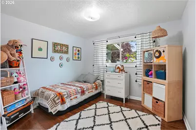 731 SE 143rd Ave, Portland, OR 97233 - Photo 17