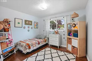 731 SE 143rd Ave, Portland, OR 97233 - Photo 17