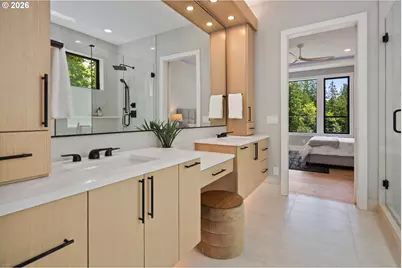 15370 Twin Fir Rd, Lake Oswego, OR 97035 - Photo 25