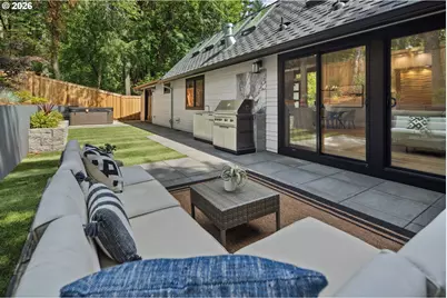 15370 Twin Fir Rd, Lake Oswego, OR 97035 - Photo 41