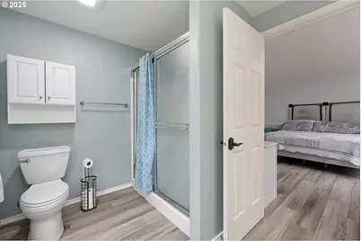 18104 SE 23rd St, Vancouver, WA 98660 - Photo 17