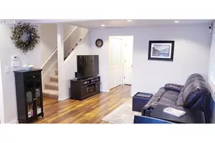 8565 SW Stratford Ct, Tigard, OR 97224 - Photo 5
