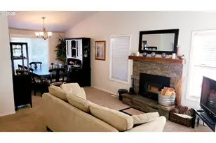8565 SW Stratford Ct, Tigard, OR 97224 - Photo 11