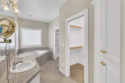 15970 SE Celsiana Ct, Damascus, OR 97089 - Photo 19