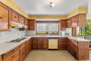 6167 SE Kellogg Ct, Milwaukie, OR 97267 - Photo 21