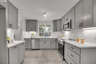 20332 SW Rock Ct, Beaverton, OR 97003 - Photo 17