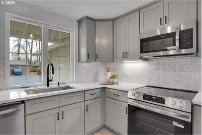 20332 SW Rock Ct, Beaverton, OR 97003 - Photo 19