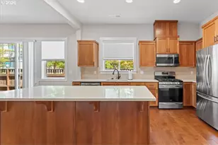 15218 NW Fig Ln, Portland, OR 97229 - Photo 13
