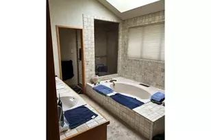 8003 SE Evergreen Hwy, Vancouver, WA 98664 - Photo 11