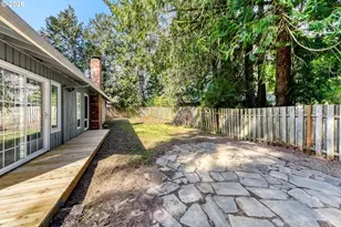 3817 SE Spruce St, Hillsboro, OR 97123 - Photo 21