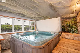 1055 NW Estate Dr, Seal Rock, OR 97376 - Photo 35