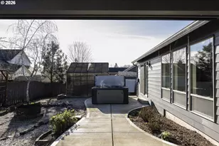 612 N 6th St, Carlton, OR 97111 - Photo 27