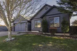 612 N 6th St, Carlton, OR 97111 - Photo 1