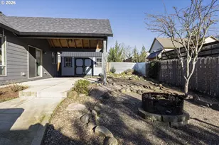 612 N 6th St, Carlton, OR 97111 - Photo 33