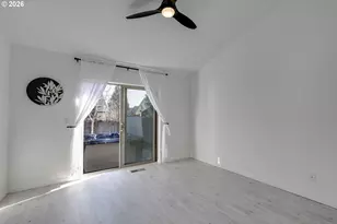 612 N 6th St, Carlton, OR 97111 - Photo 19