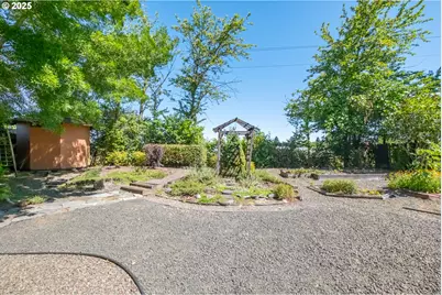 2465 40th Ave, Albany, OR 97322 - Photo 47