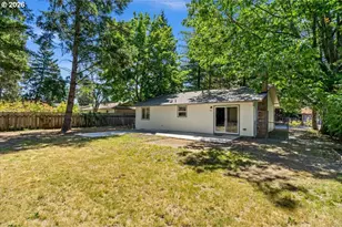 13445 SW Evergreen St, Beaverton, OR 97005 - Photo 25